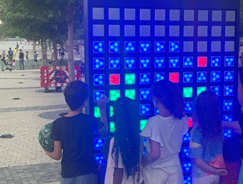 מתחמים מאירים בחושך | קימיז